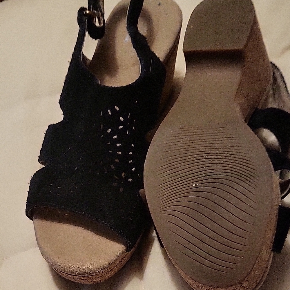 Clarks Black and Tan Wedge Sandals